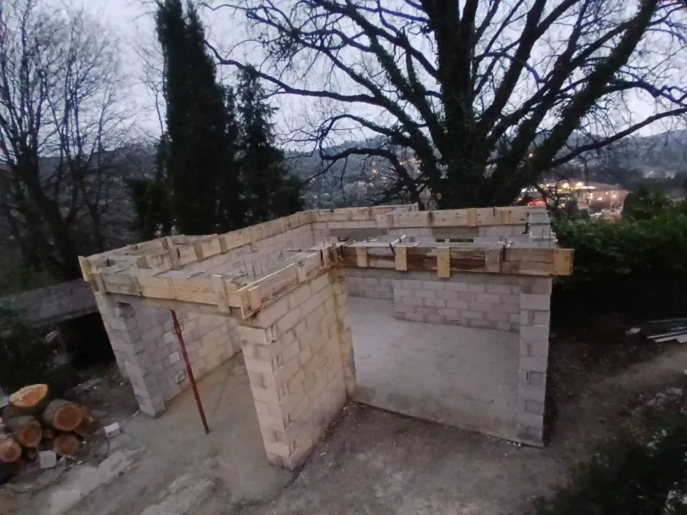 Chantier construction garage